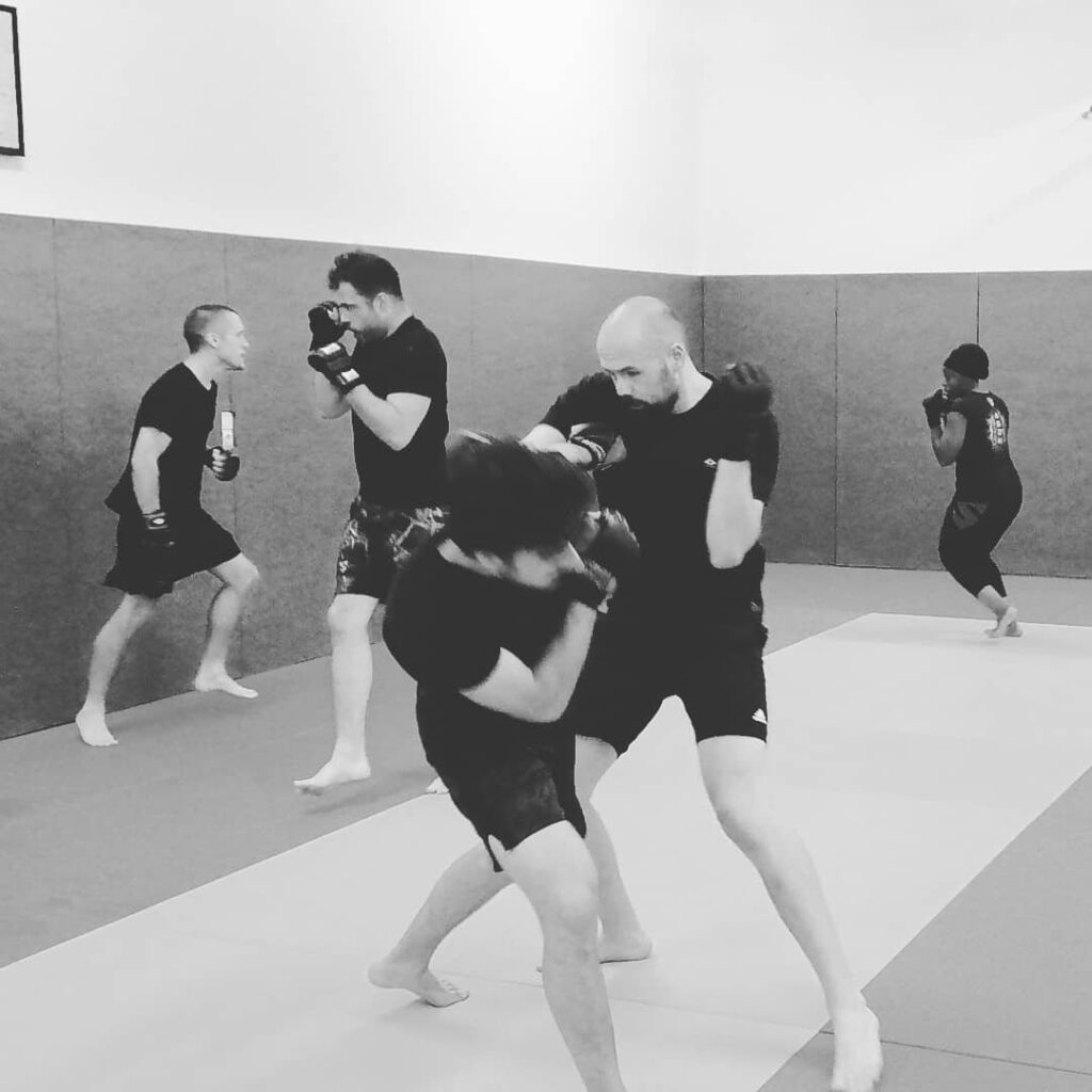 Sparring de MMA au club Agon de Rouen